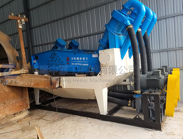 細(xì)沙回收現(xiàn)場(chǎng)